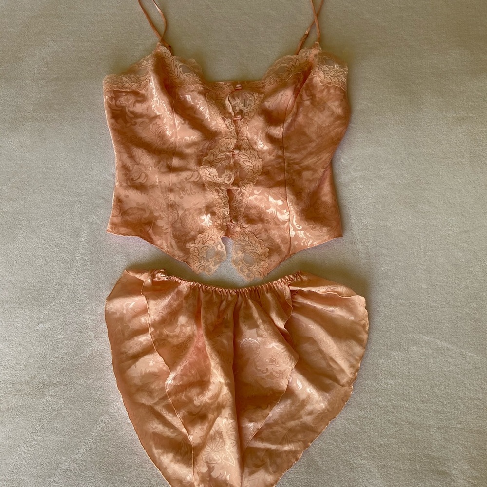 Rare vintage Peach m Victoria Secret Set